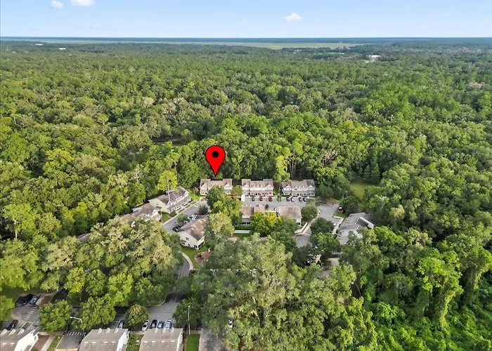 King Bed Cozy Townhouse 10 Min From Uf