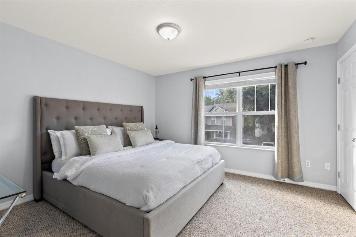 King Bed Cozy Townhouse 10 Min From Uf Gainesville